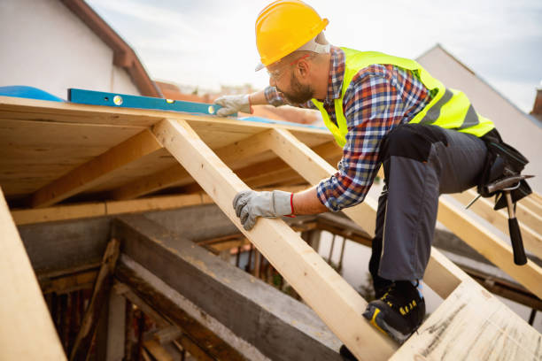 Roof Gutter Cleaning in West Dennis, MA